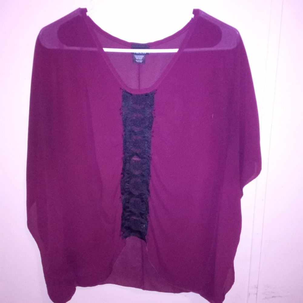Rue 21 maroon ladies blouse